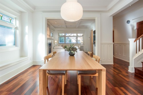 3242 3Rd Avenue W, Vancouver, BC 