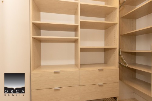 466 Brand Street, North Vancouver, BC 