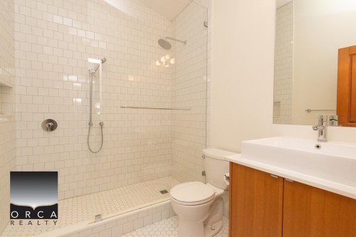 466 Brand Street, North Vancouver, BC 