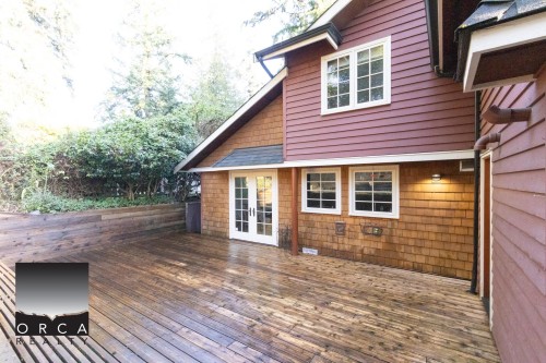 466 Brand Street, North Vancouver, BC 