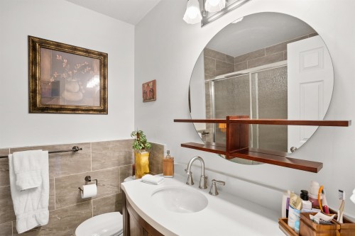 2821 Commonwealth Street, Port Coquitlam, BC 