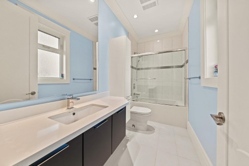 7673 Dampier Drive, Richmond, BC 