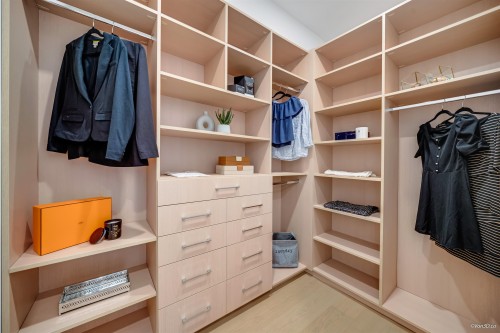 973 Adderley Street, North Vancouver, BC 