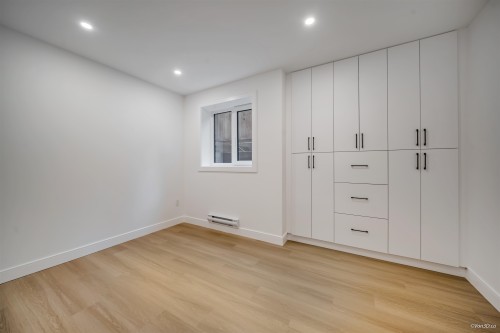 973 Adderley Street, North Vancouver, BC 