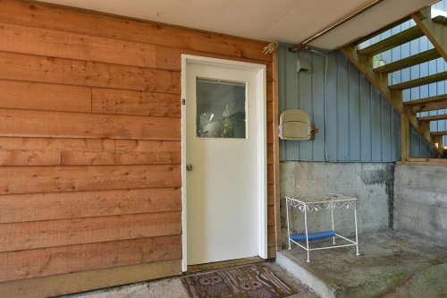 4726 Laurel Avenue, Sechelt, BC 