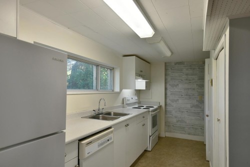 4726 Laurel Avenue, Sechelt, BC 