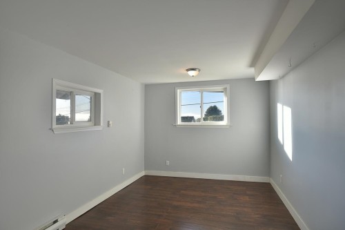 4726 Laurel Avenue, Sechelt, BC 