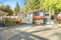 4462 Strathcona Road  North Vancouver, BC V7G 1G3