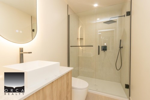 2050 Westdean Crescent, West Vancouver, BC 