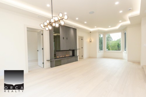 2050 Westdean Crescent, West Vancouver, BC 