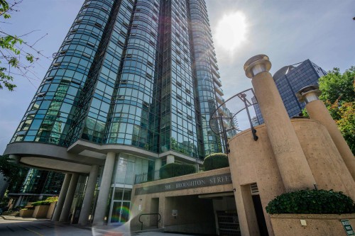 302-588 Broughton Street  Vancouver, BC V6G 3E3
