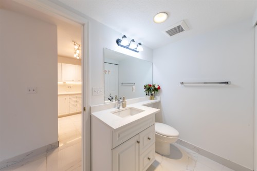 40-7520 18Th Street, Burnaby, BC 