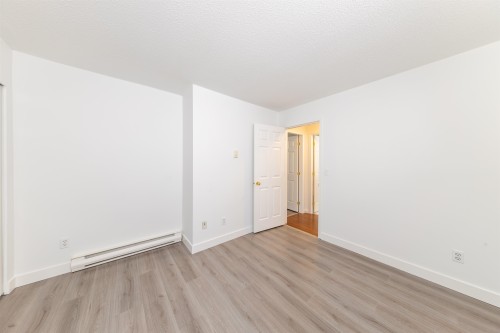 40-7520 18Th Street, Burnaby, BC 
