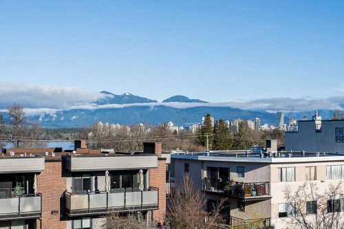 2240 York Avenue, Vancouver, BC 