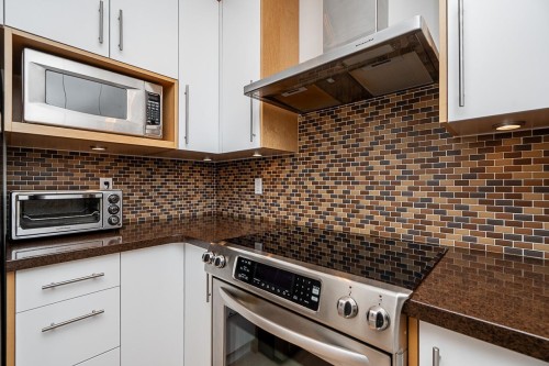 2240 York Avenue, Vancouver, BC 