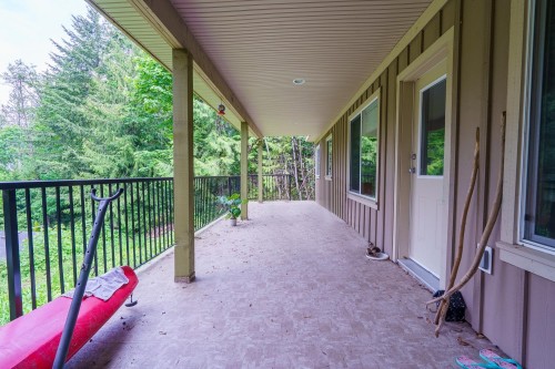 5886 Sandy Hook Road, Sechelt, BC 