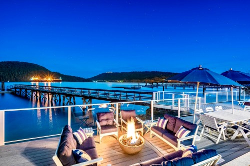 614 Lowry Lane, North Vancouver, BC 