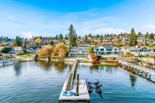 614 Lowry Lane, North Vancouver, BC 