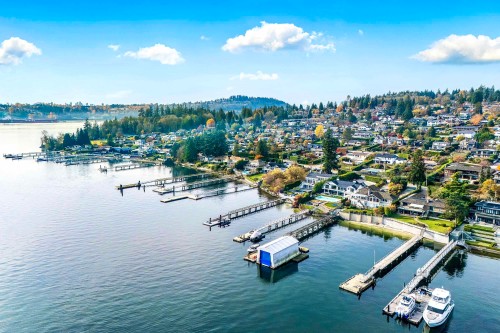 614 Lowry Lane, North Vancouver, BC 