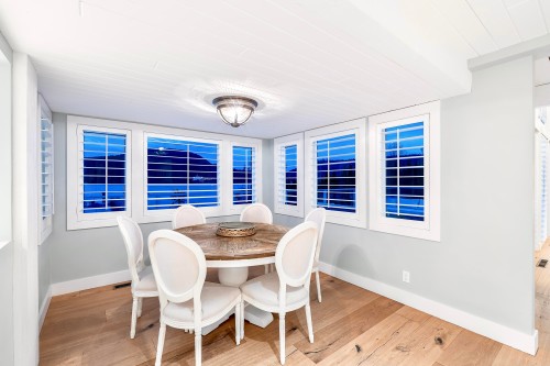 614 Lowry Lane, North Vancouver, BC 