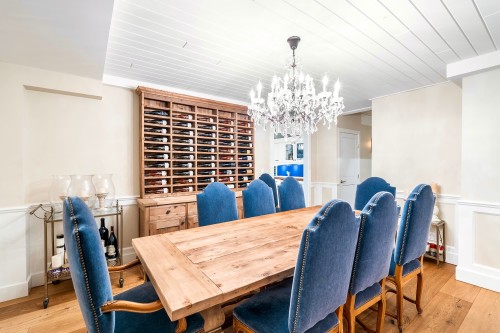 614 Lowry Lane, North Vancouver, BC 