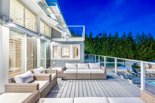 614 Lowry Lane, North Vancouver, BC 