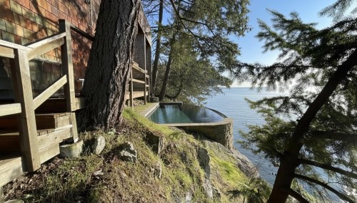 6648 Marine Drive, West Vancouver, BC - Outdoor With Body Of Water