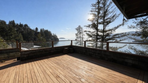 6648 Marine Drive, West Vancouver, BC 