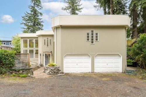 5559 Indian River Drive, North Vancouver, BC 