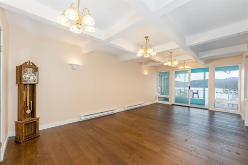 5559 Indian River Drive, North Vancouver, BC 