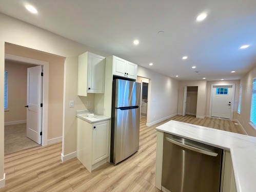 1842 Pitt River Road, Port Coquitlam, BC 