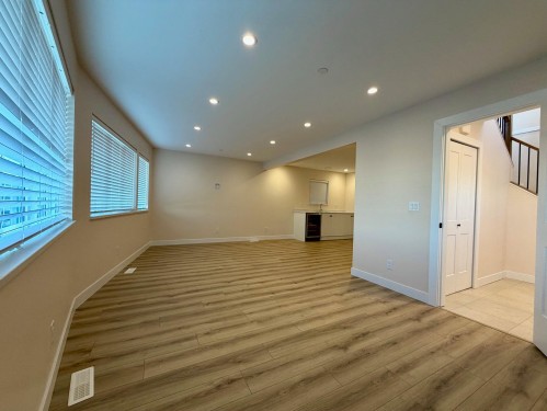 1842 Pitt River Road, Port Coquitlam, BC 