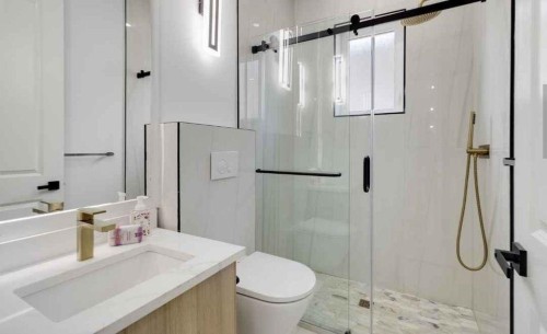 5092 Clarendon Street, Vancouver, BC 