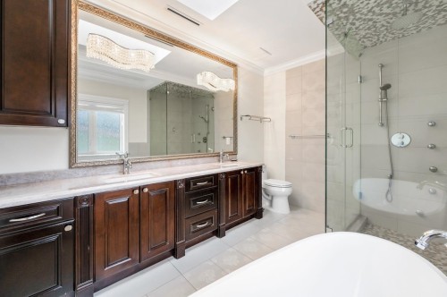 4859 Sardis Street, Burnaby, BC 