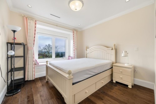 4859 Sardis Street, Burnaby, BC 