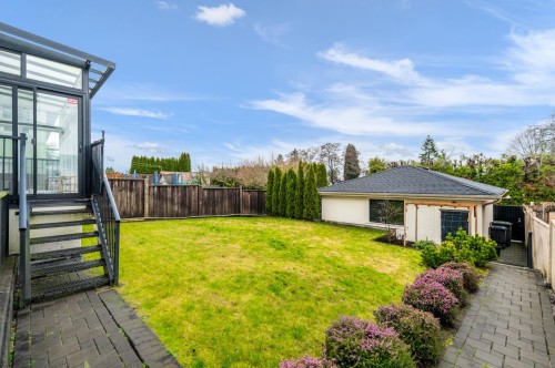 4859 Sardis Street, Burnaby, BC 