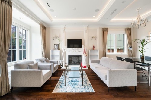 4859 Sardis Street, Burnaby, BC 