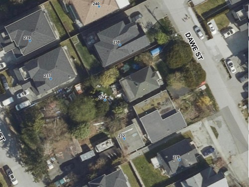 234 Dawe Street  New Westminster, BC V3M 5N2