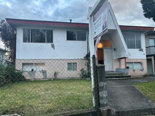 4542 Joyce Street, Vancouver, BC 