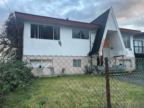 4542 Joyce Street, Vancouver, BC 