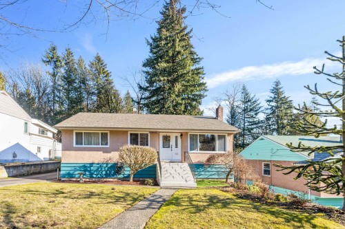 8222 Joffre Avenue  Burnaby, BC V5J 3L3