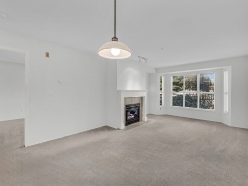 201-2393 Welcher Avenue, Port Coquitlam, BC 