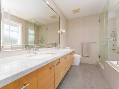 3660 Georgia Street, Richmond, BC 