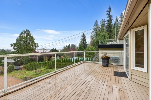 457 Hillcrest Street, West Vancouver, BC 