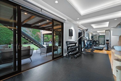 5361 Brookside Avenue, West Vancouver, BC 