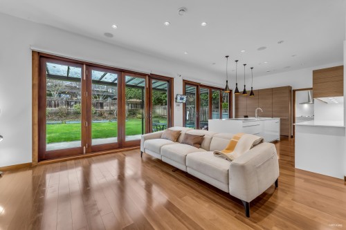 2227 Haywood Avenue, West Vancouver, BC 