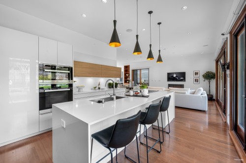 2227 Haywood Avenue, West Vancouver, BC 