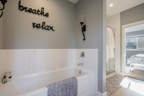 25928 128 Avenue, Maple Ridge, BC 