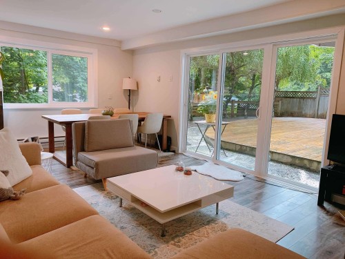 271 Montroyal Boulevard, North Vancouver, BC 