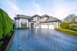 8591 Fairhurst Road  Richmond, BC V7C 1Y7